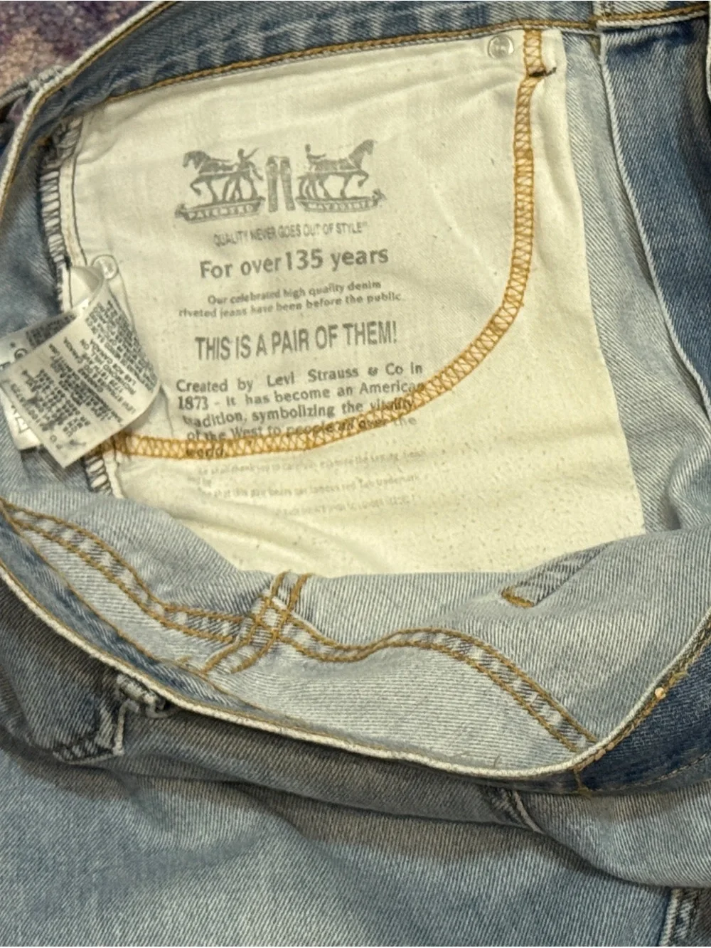 Men's Vtg 2000’s Levi 505 Light Wash Blue Denim Jeans